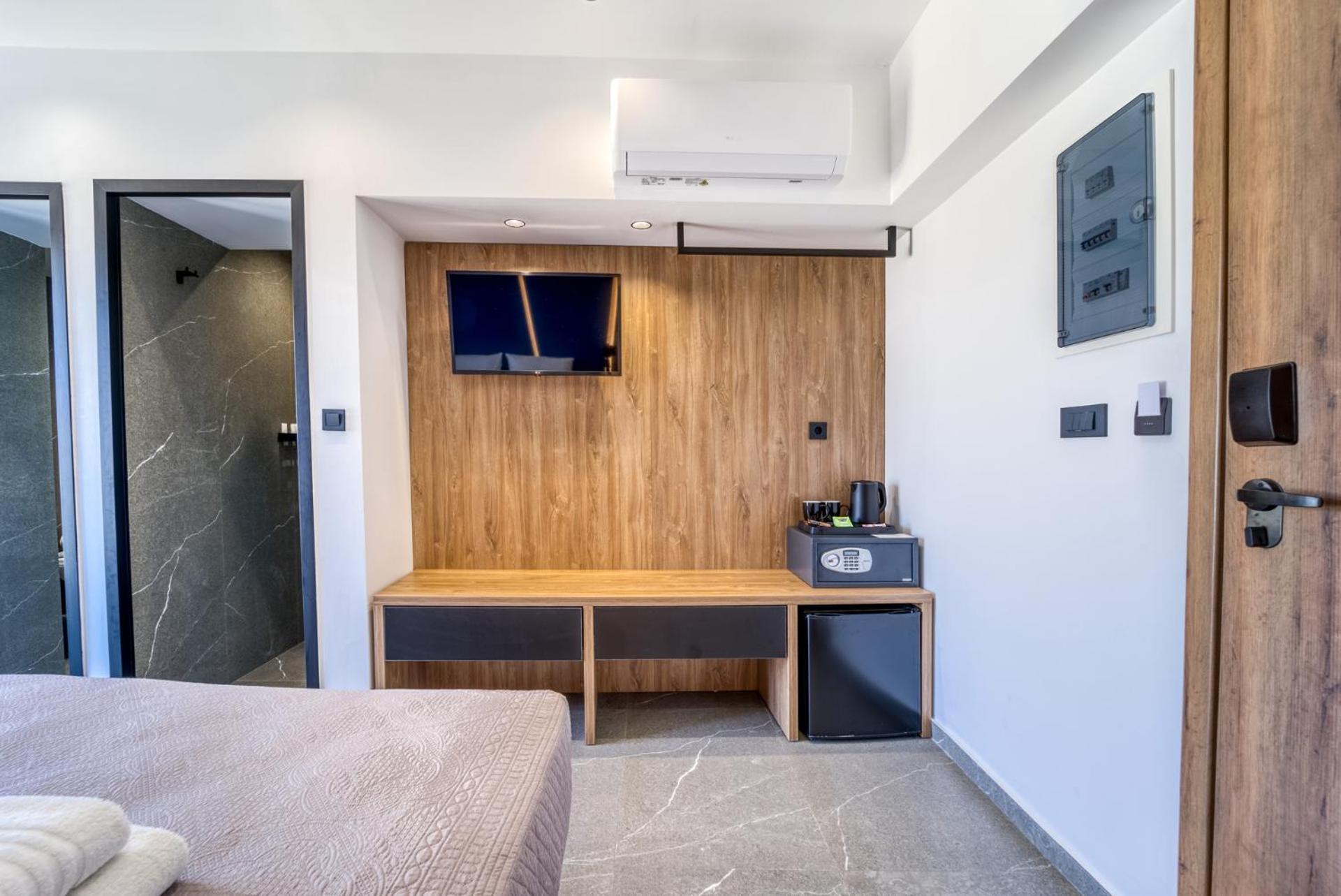Island Sea Side Hotel - Adults Only Rhodes City ภายนอก รูปภาพ
